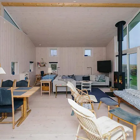 Holiday home 4 Star In