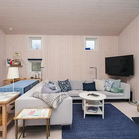 4 Star In Store Fuglede *