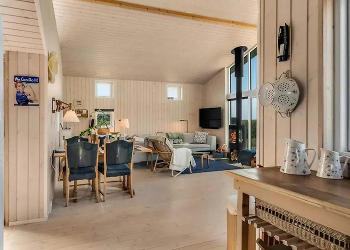 4 Star In * Store Fuglede