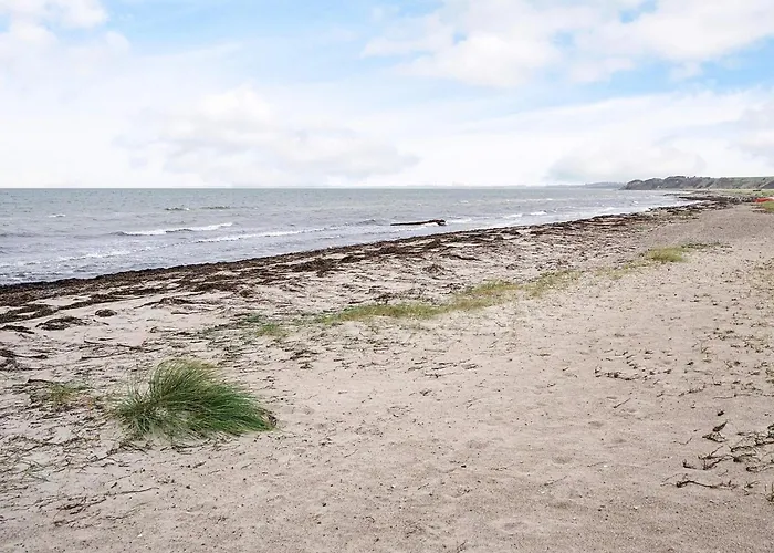 4 Star In * Store Fuglede